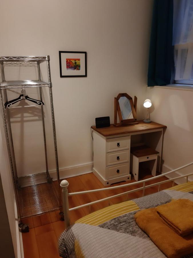 Ground Floor Barmouth Centre Apartment With Garden 外观 照片
